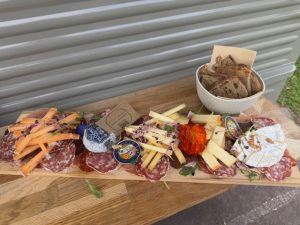 planche de charcuteries et fromages